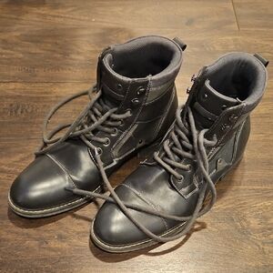 Kohl's Men's Charcoal Lace-Up Boots